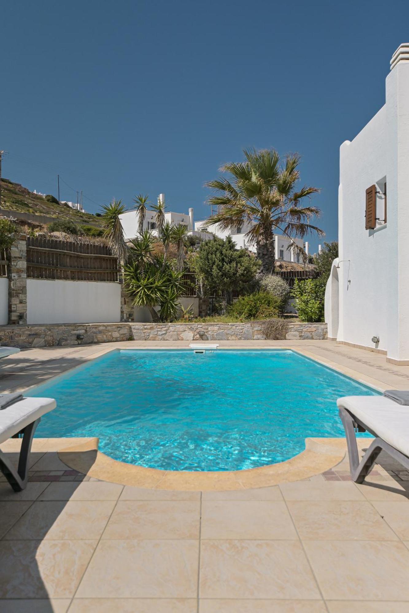 4 Bedroom Villa Valerie With Private Swimming Pool Stelida  Exterior photo