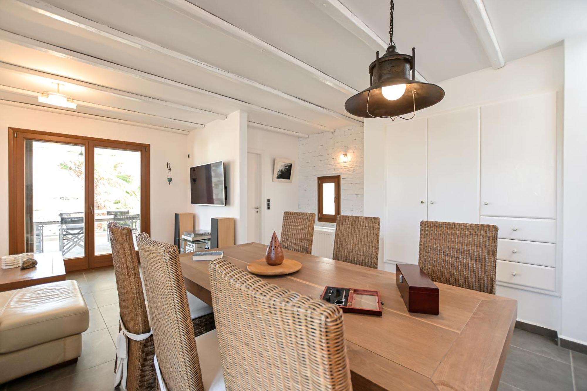 4 Bedroom Villa Valerie With Private Swimming Pool Stelida  Exterior photo